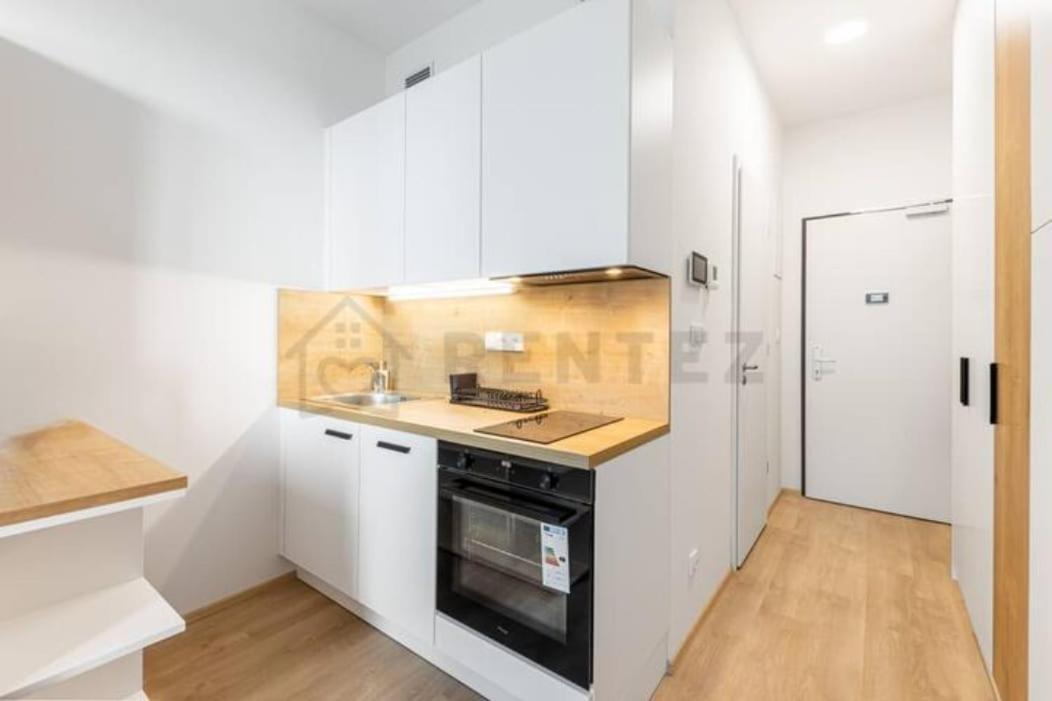 Mymozart Lux Prague